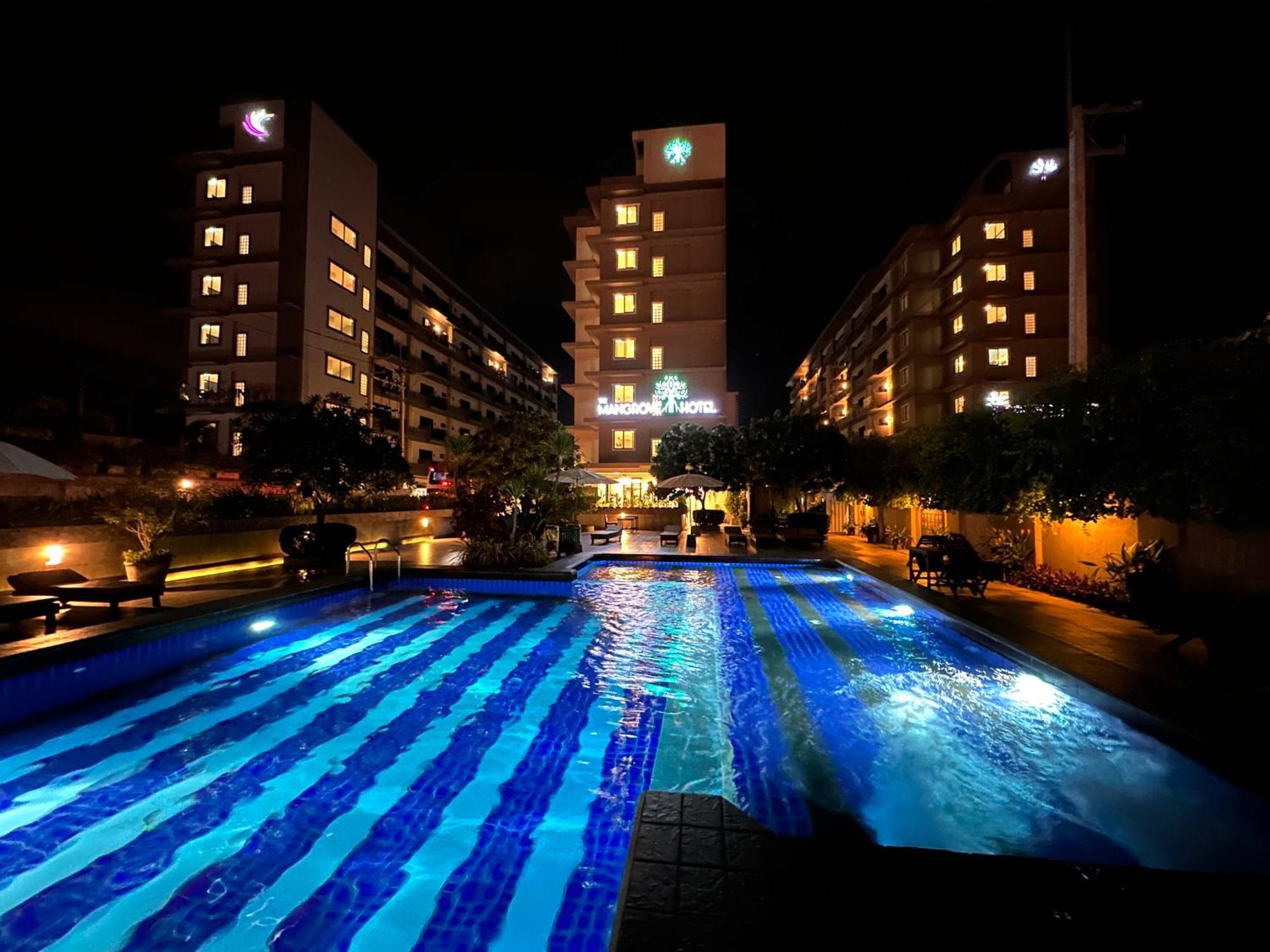 Mangrove Prestige Hotel Na Chom Thian Exterior photo